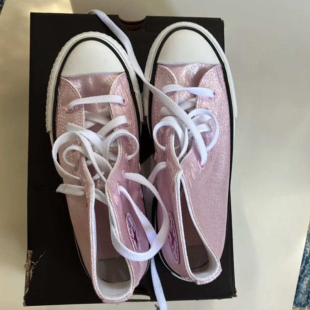 Converse EVA LIFT HI Youth Girls Size 2 in New Found Bloom NIB